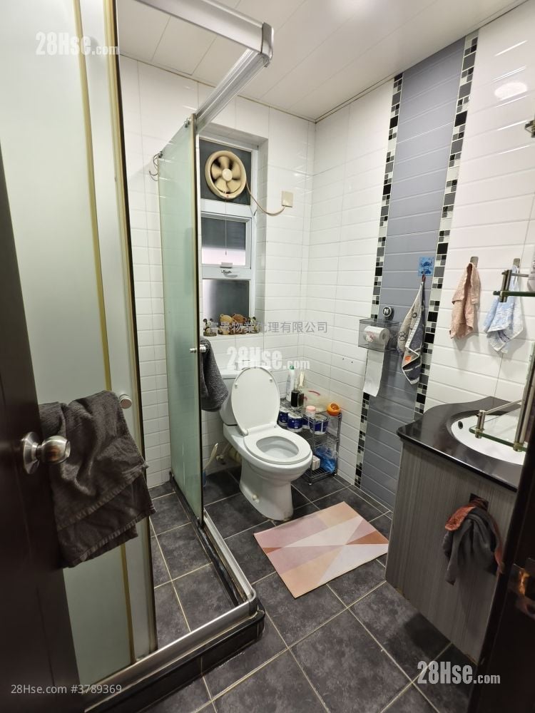 Tsing Chuen Wai Sell 3 Bedrooms , 1 Bathroom 653 ft²