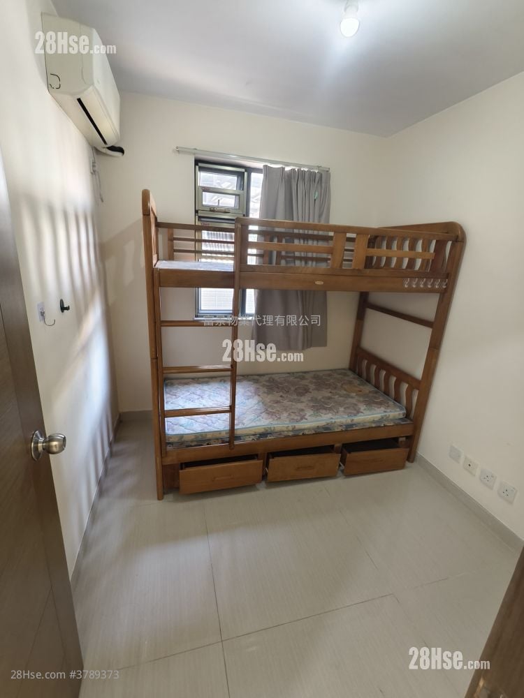 Tsing Chuen Wai Rental 3 Bedrooms , 2 Bathrooms 653 ft²