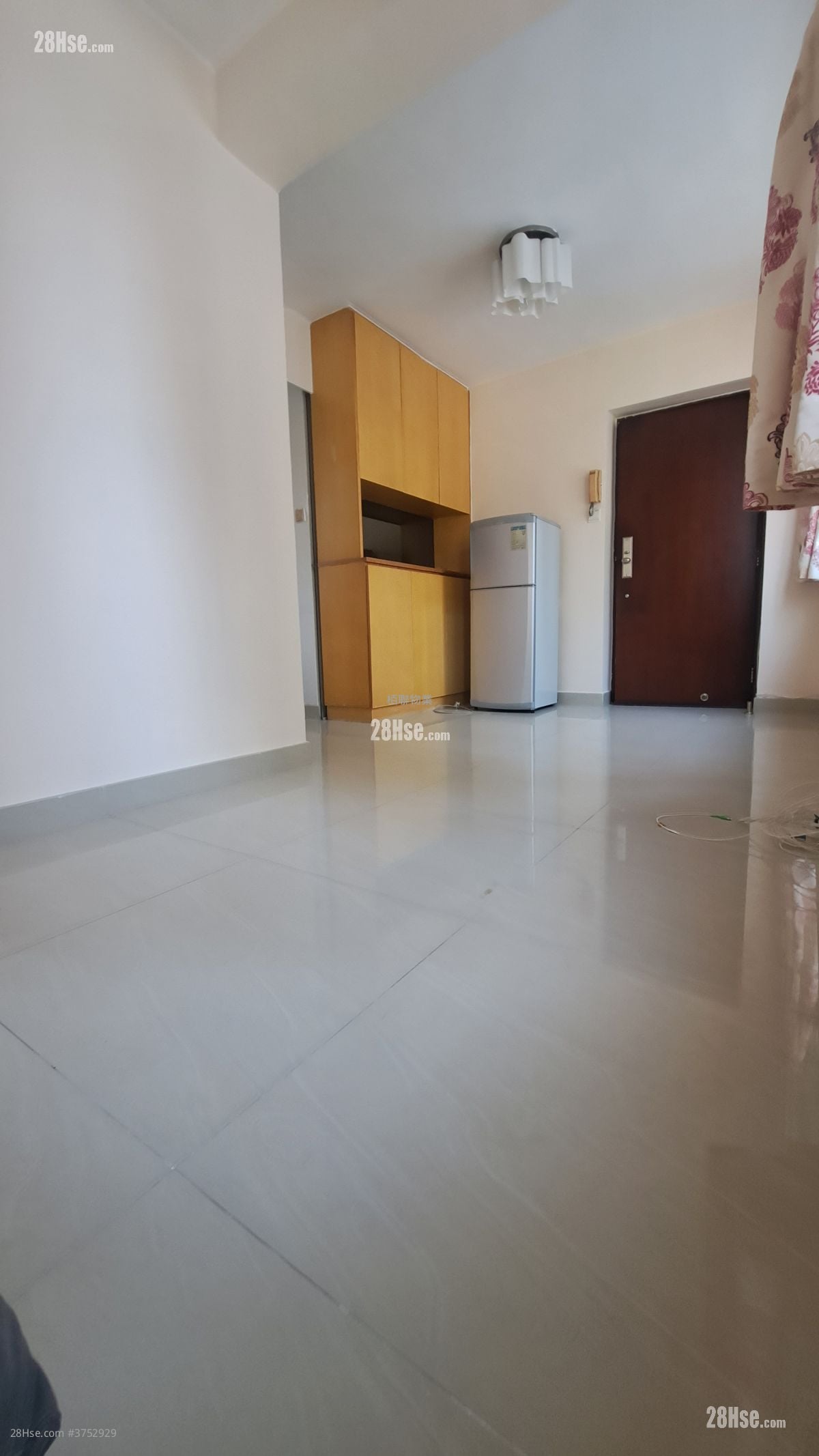 Kam Ho Court Rental 1 Bedroom , 1 Bathroom 244 ft²
