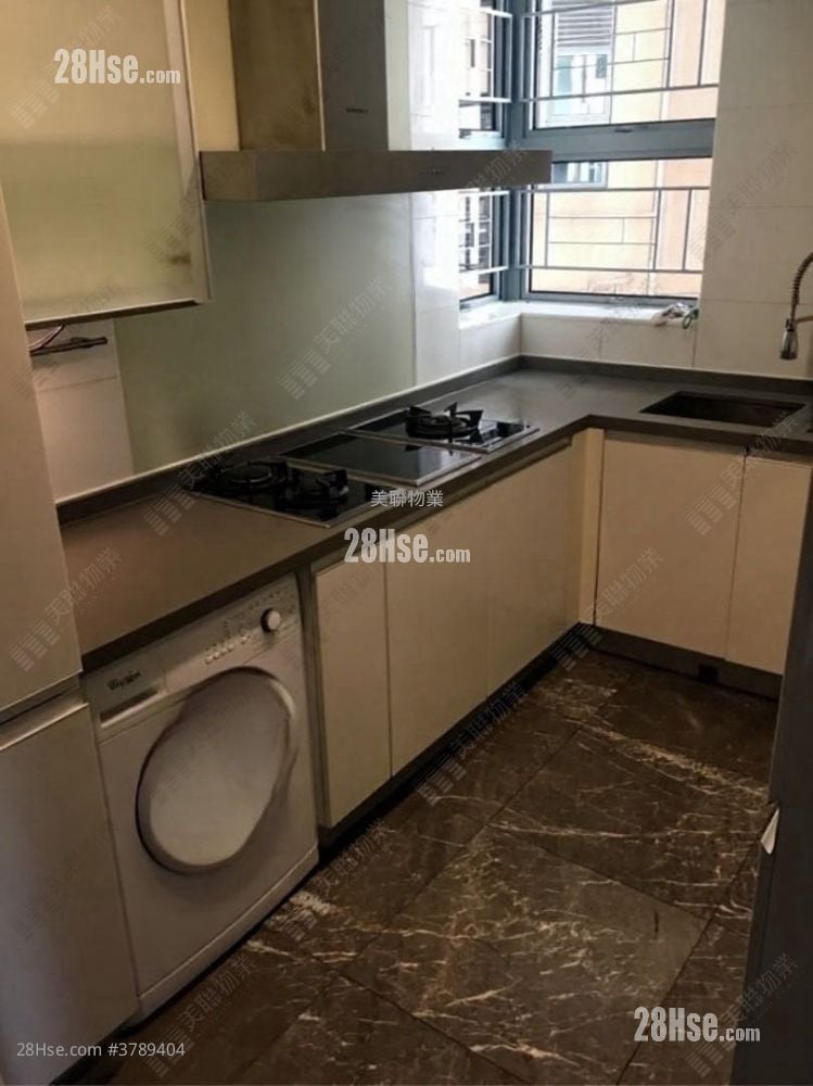 The Palazzo Sell 3 Bedrooms , 2 Bathrooms 711 ft²