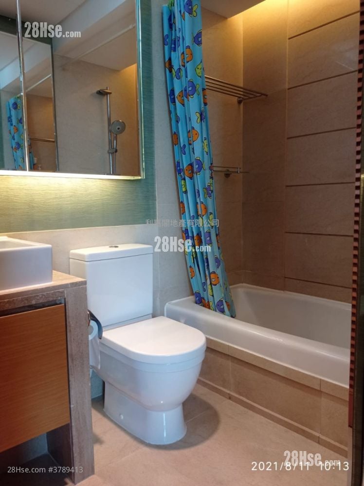 Manhattan Hill Sell 2 Bedrooms , 2 Bathrooms 888 ft²