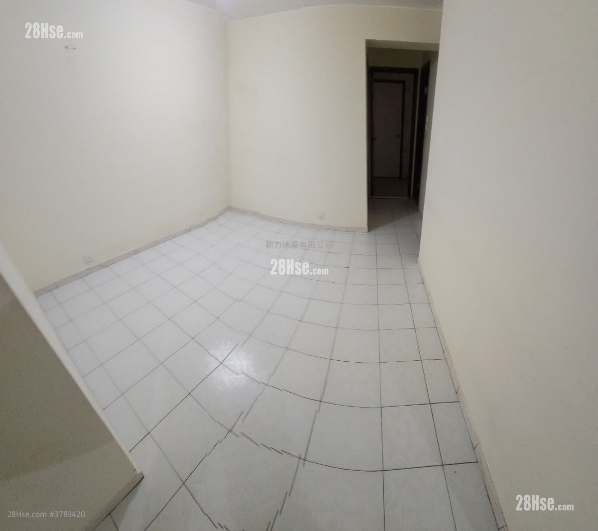 村屋 租盘 2 房 , 1 浴室 700 平方尺