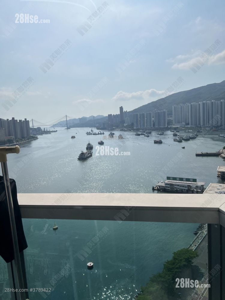 柏傲湾 售盘 3 房 826 平方尺