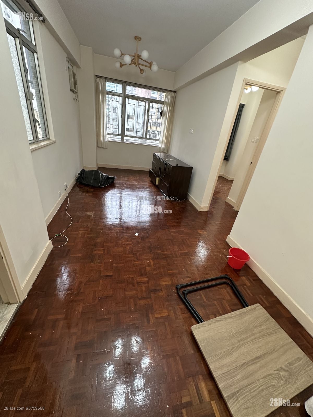 顺昌大厦 租盘 2 房 , 1 浴室 394 平方尺