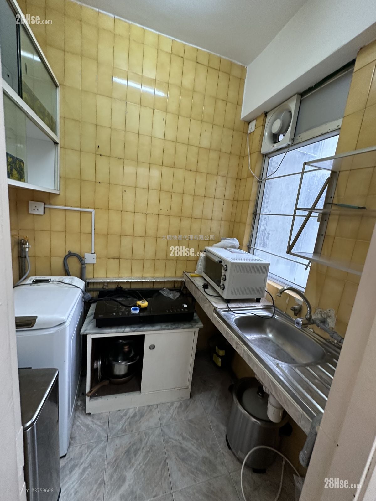 顺昌大厦 租盘 2 房 , 1 浴室 394 平方尺