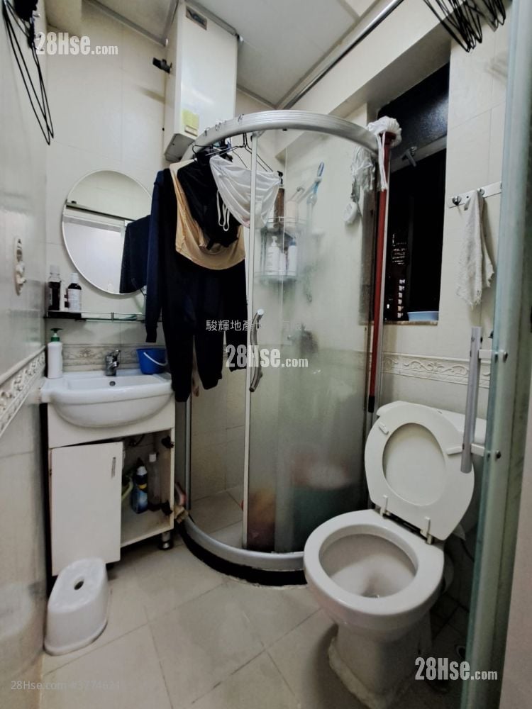 裕景楼 售盘 2 房 318 平方尺