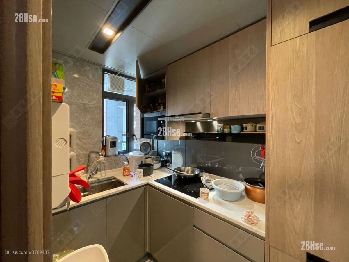 Wings At Sea Sell 2 Bedrooms , 1 Bathroom 495 ft²