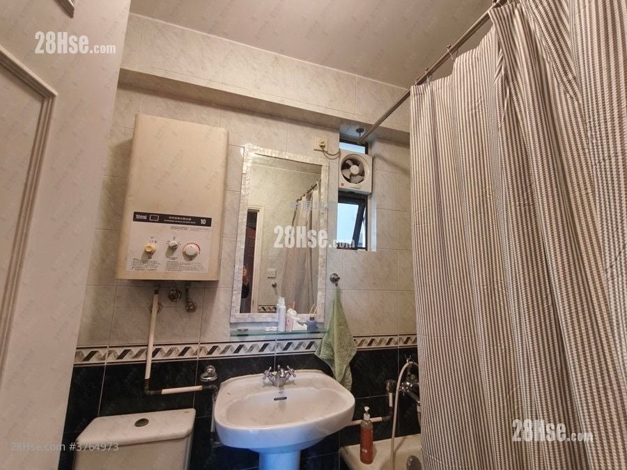 Parc Oasis Sell 3 Bedrooms , 2 Bathrooms 566 ft²