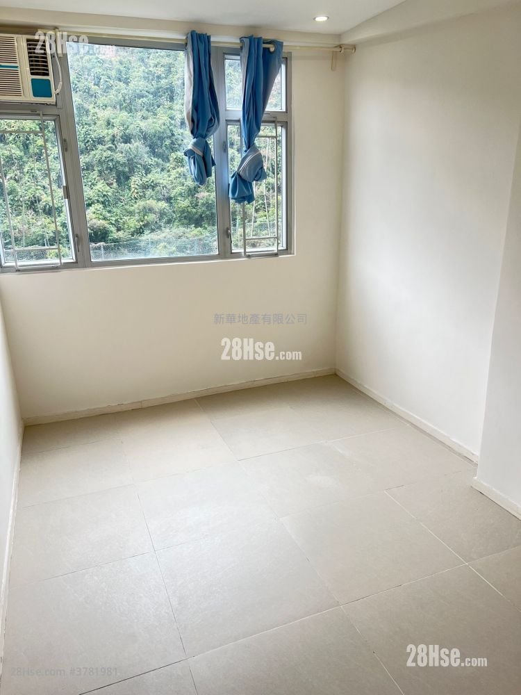 Tak Lee Building Rental Studio , 1 Bathroom 120 ft²