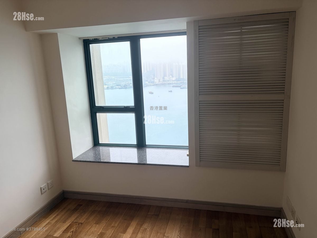 Grand Promenade Sell 3 Bedrooms , 2 Bathrooms 685 ft²