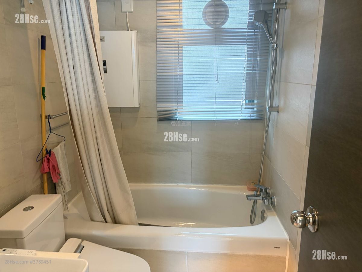 Grand Promenade Sell 3 Bedrooms , 2 Bathrooms 685 ft²