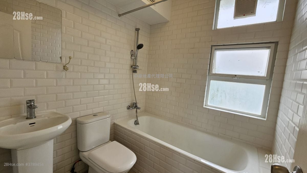 锦绣花园 租盘 3 房 , 2 浴室 915 平方尺