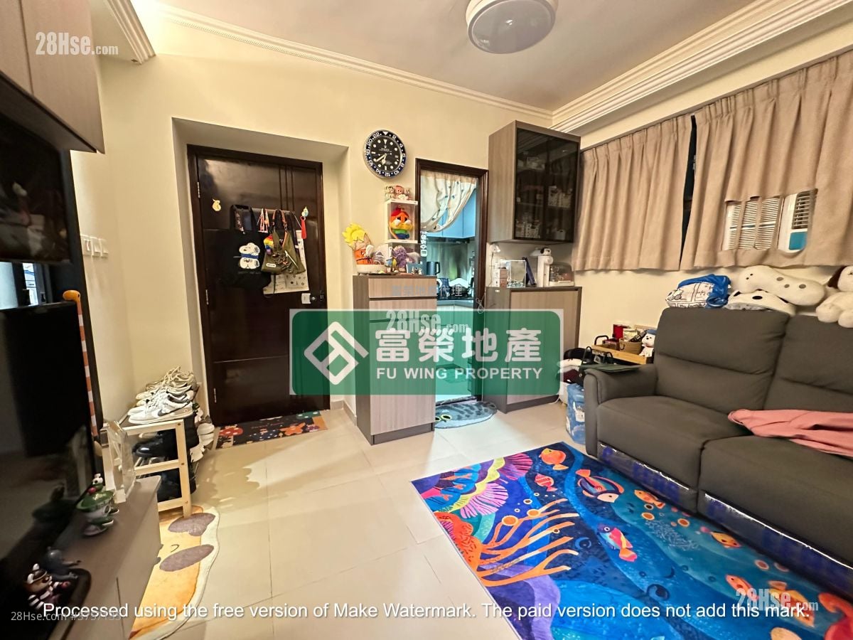 鸿禧大厦 租盘 2 房 , 1 浴室 300 平方尺