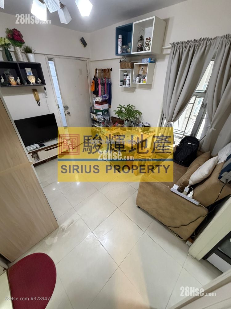 顺安大厦 售盘 2 房 , 1 浴室 320 平方尺