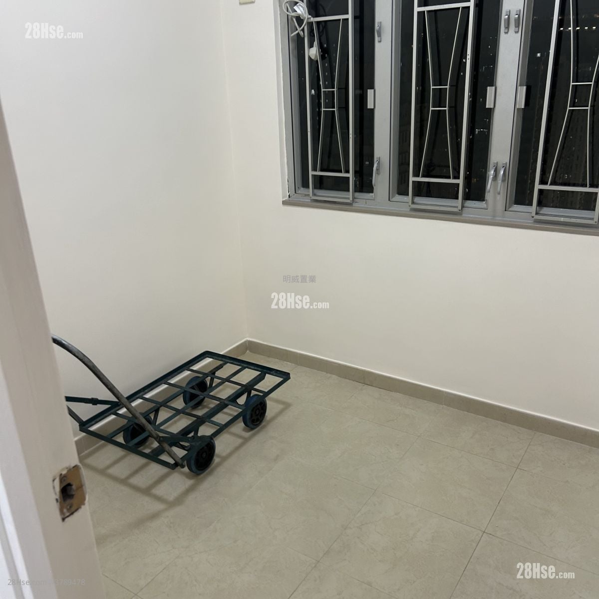 德发大厦 租盘 2 房