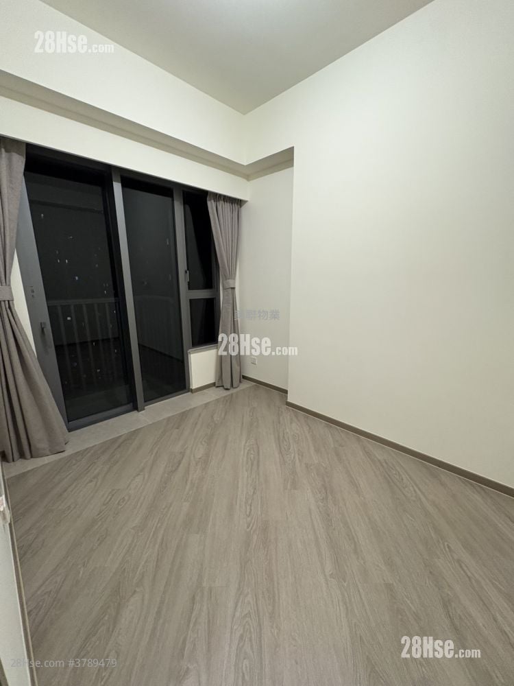 厅: Novo Land 租盘 2 房 , 1 浴室 474 平方尺