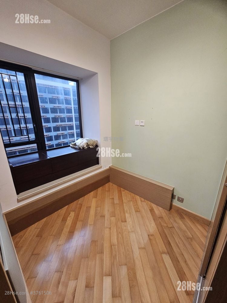 Chelsea Court Rental 2 Bedrooms , 1 Bathroom 474 ft²