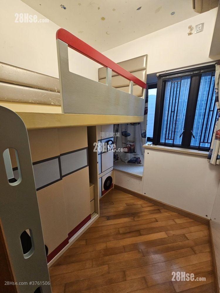 Chelsea Court Rental 2 Bedrooms , 1 Bathroom 474 ft²