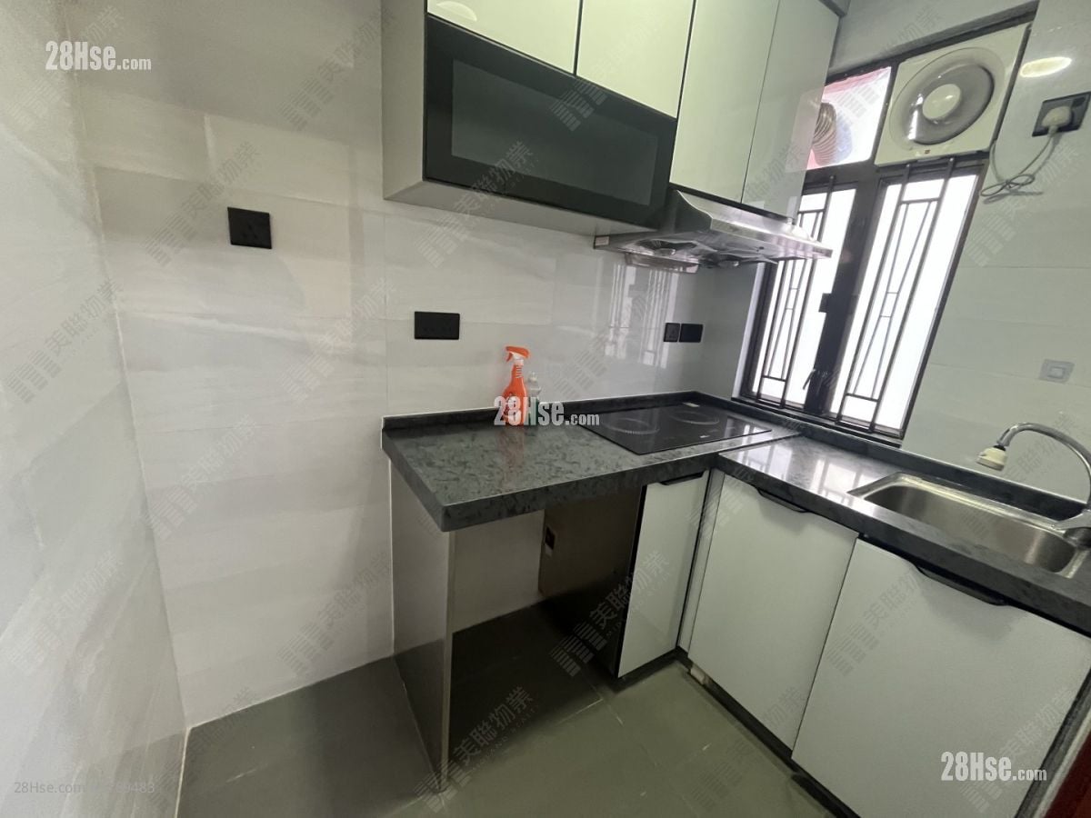 Tsuen Wan Centre Rental 377 ft²
