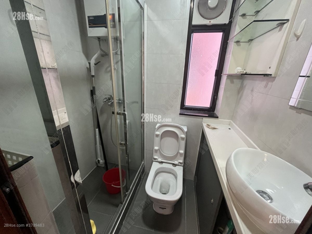 Tsuen Wan Centre Rental 377 ft²