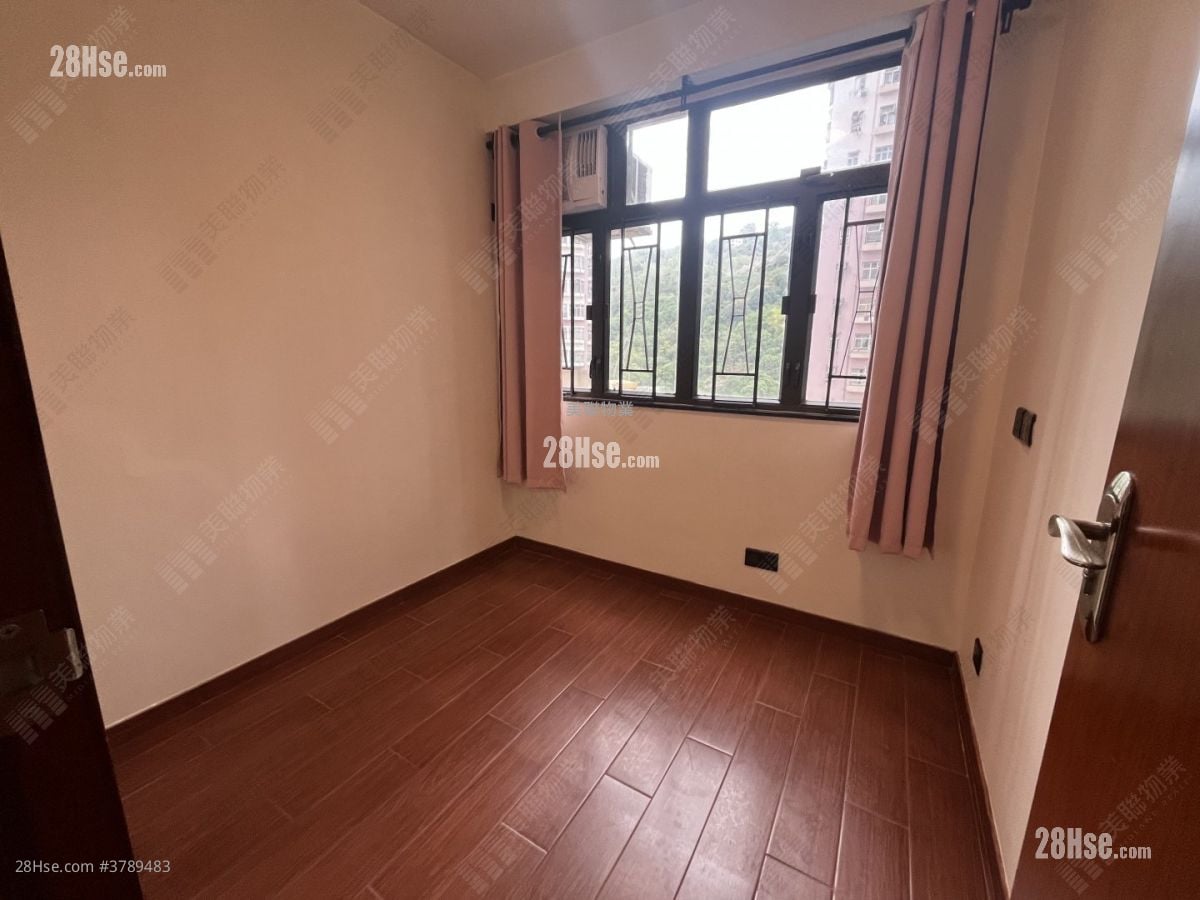 Tsuen Wan Centre Rental 377 ft²