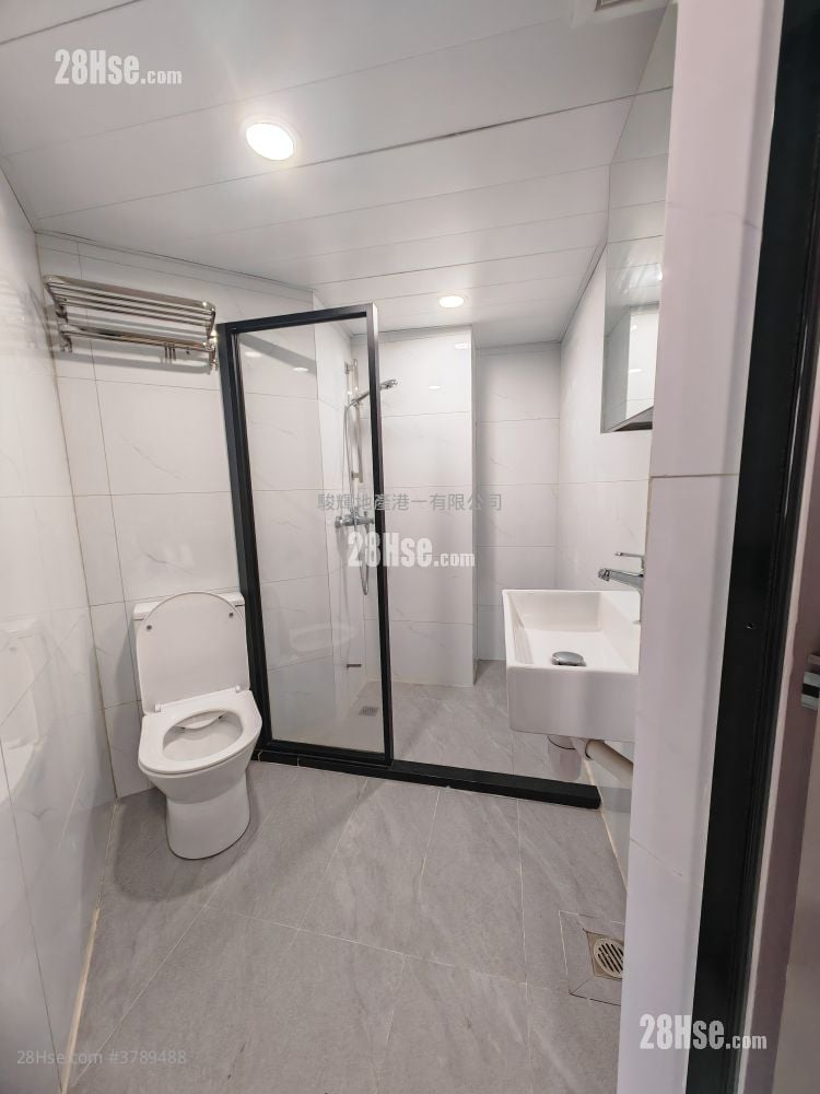 Nam Fung Mansion Rental Studio , 1 Bathroom 150 ft²
