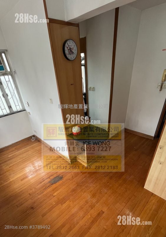 Tak Lee Building Rental Studio , 1 Bathroom 207 ft²