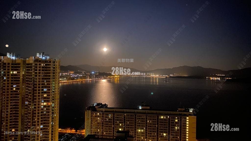 新港城 售盘 3 房 , 2 浴室 932 平方尺