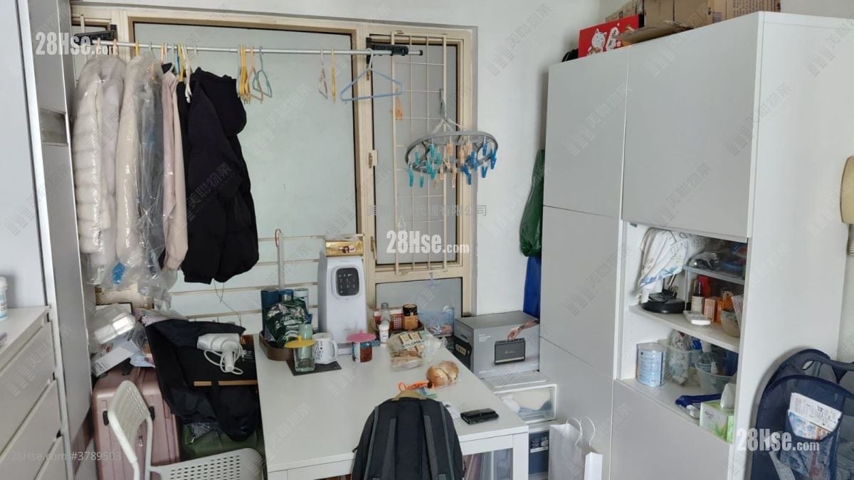 La Cite Noble Sell 2 Bedrooms 436 ft²