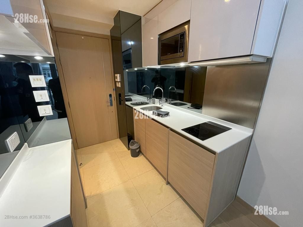 尚都 售盘 开放式间隔 , 1 浴室 276 平方尺