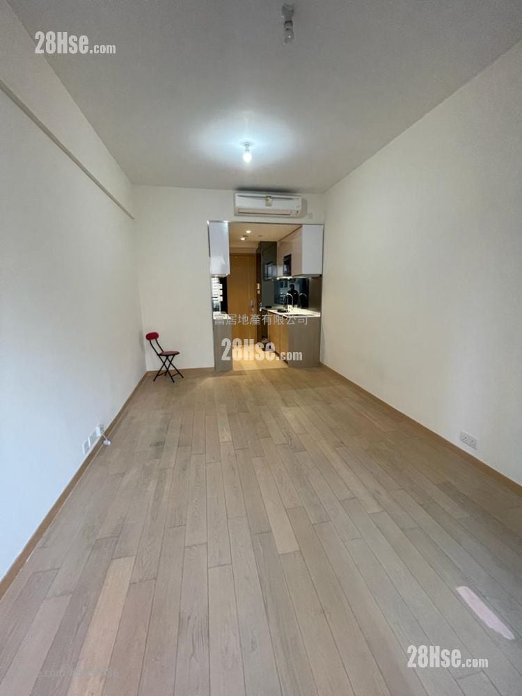 尚都 售盘 开放式间隔 , 1 浴室 276 平方尺