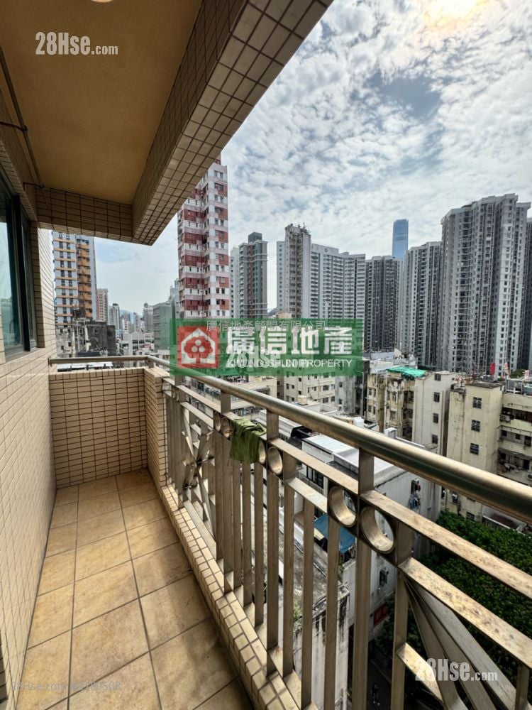 Yau On Court Sell 2 Bedrooms , 1 Bathroom 318 ft²