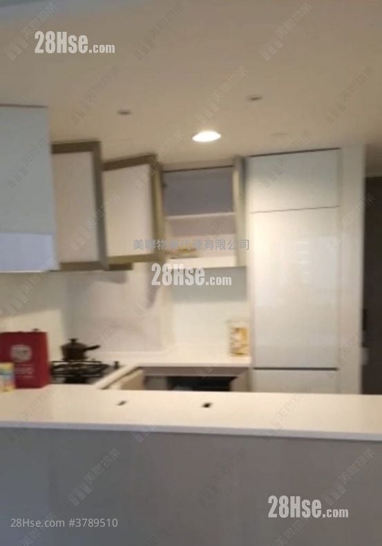 Sea To Sky Sell 2 Bedrooms , 1 Bathroom 468 ft²