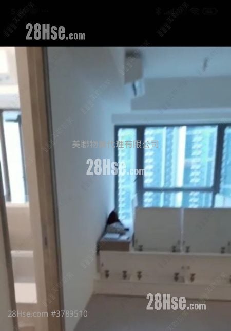 Sea To Sky Sell 2 Bedrooms , 1 Bathroom 468 ft²