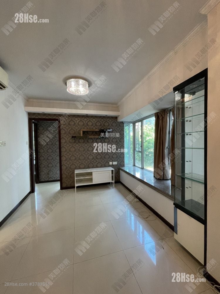 Parkland Villas Sell 2 Bedrooms 376 ft²