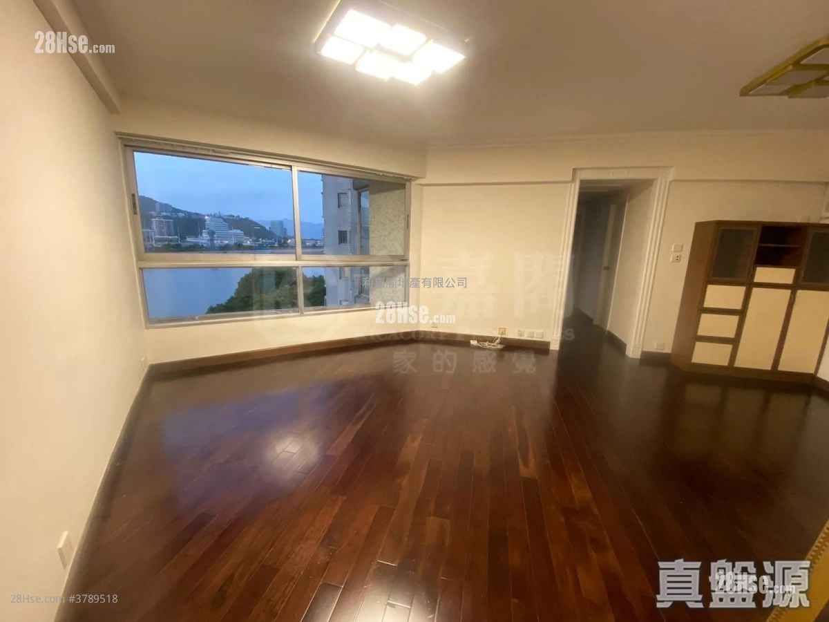 碧涛花园 售盘 3 房 770 平方尺