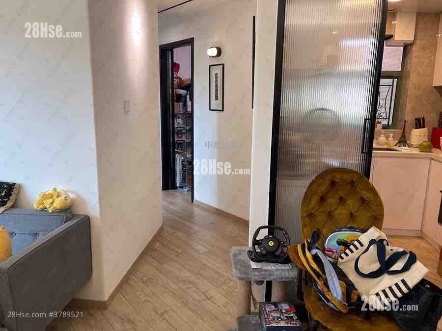 柏景湾 售盘 3 房 737 平方尺