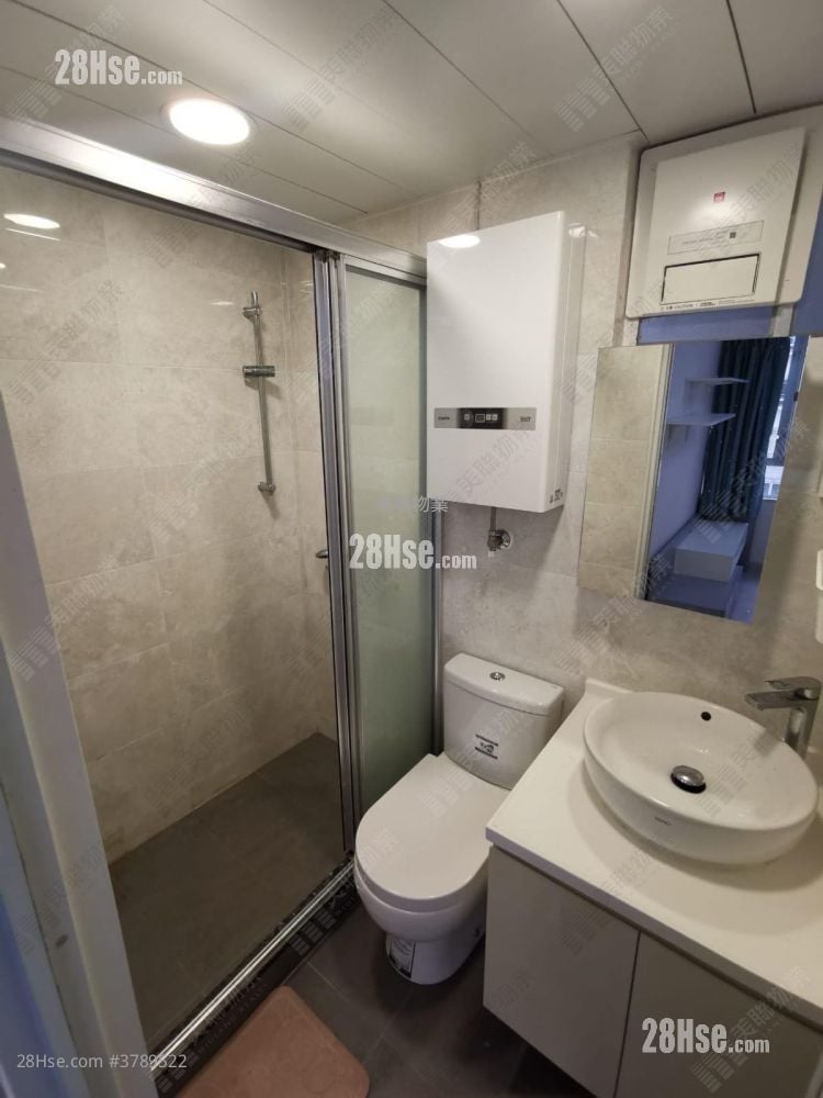 Grandeur Garden Rental 314 ft²