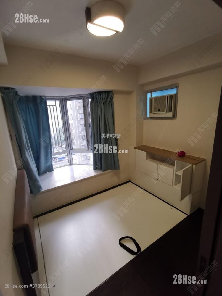 Grandeur Garden Rental 314 ft²