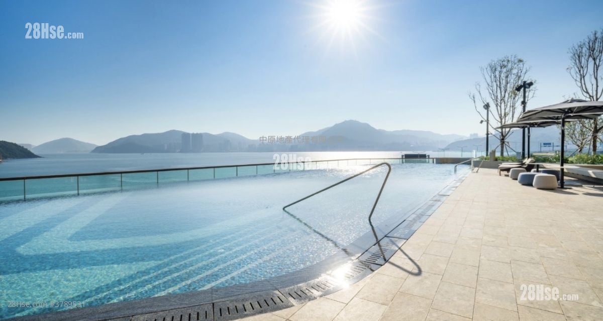 LP10 售盘 3 房 , 3 浴室 922 平方尺