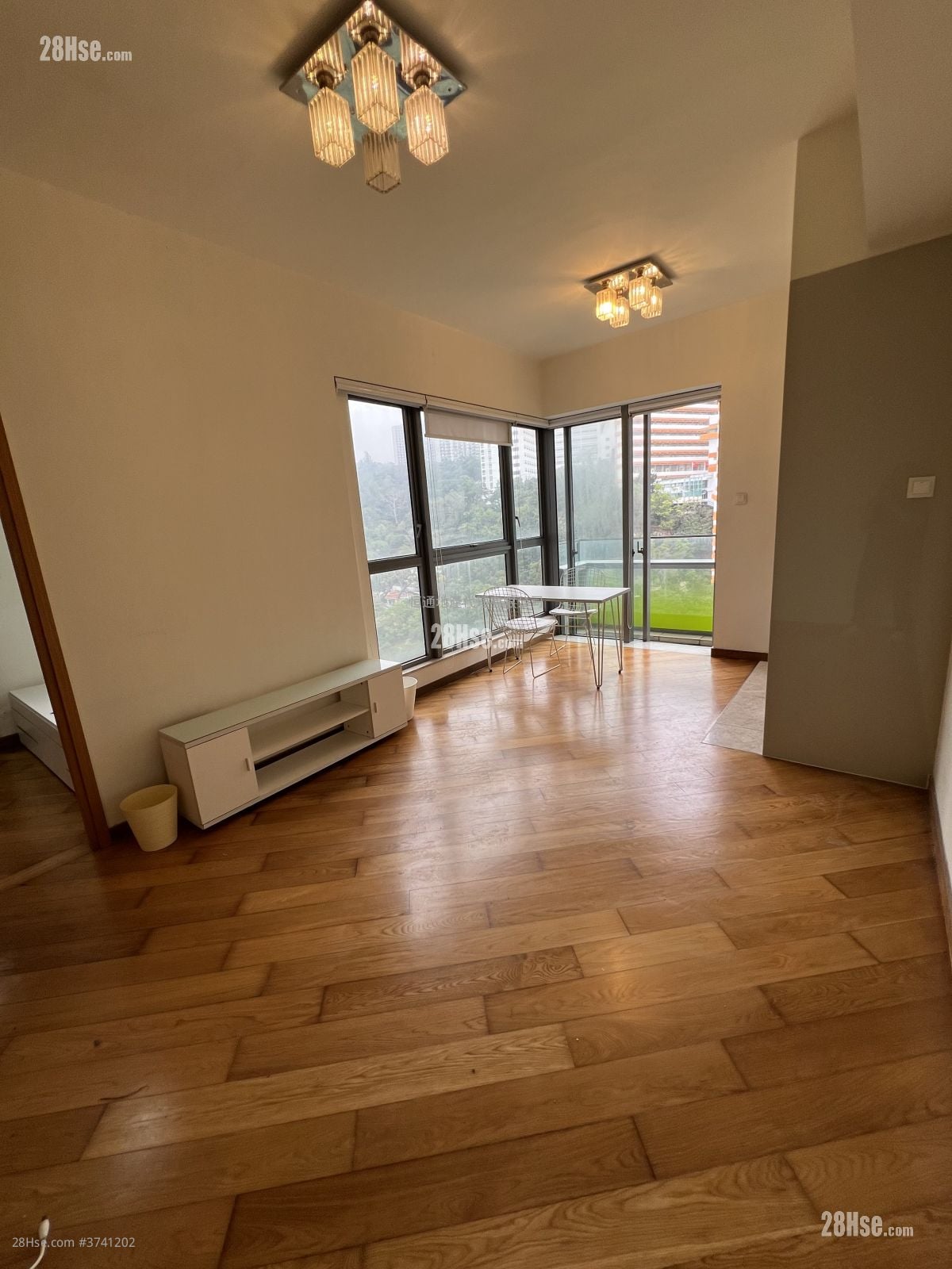 形品 租盘 1 房 , 1 浴室 363 平方尺