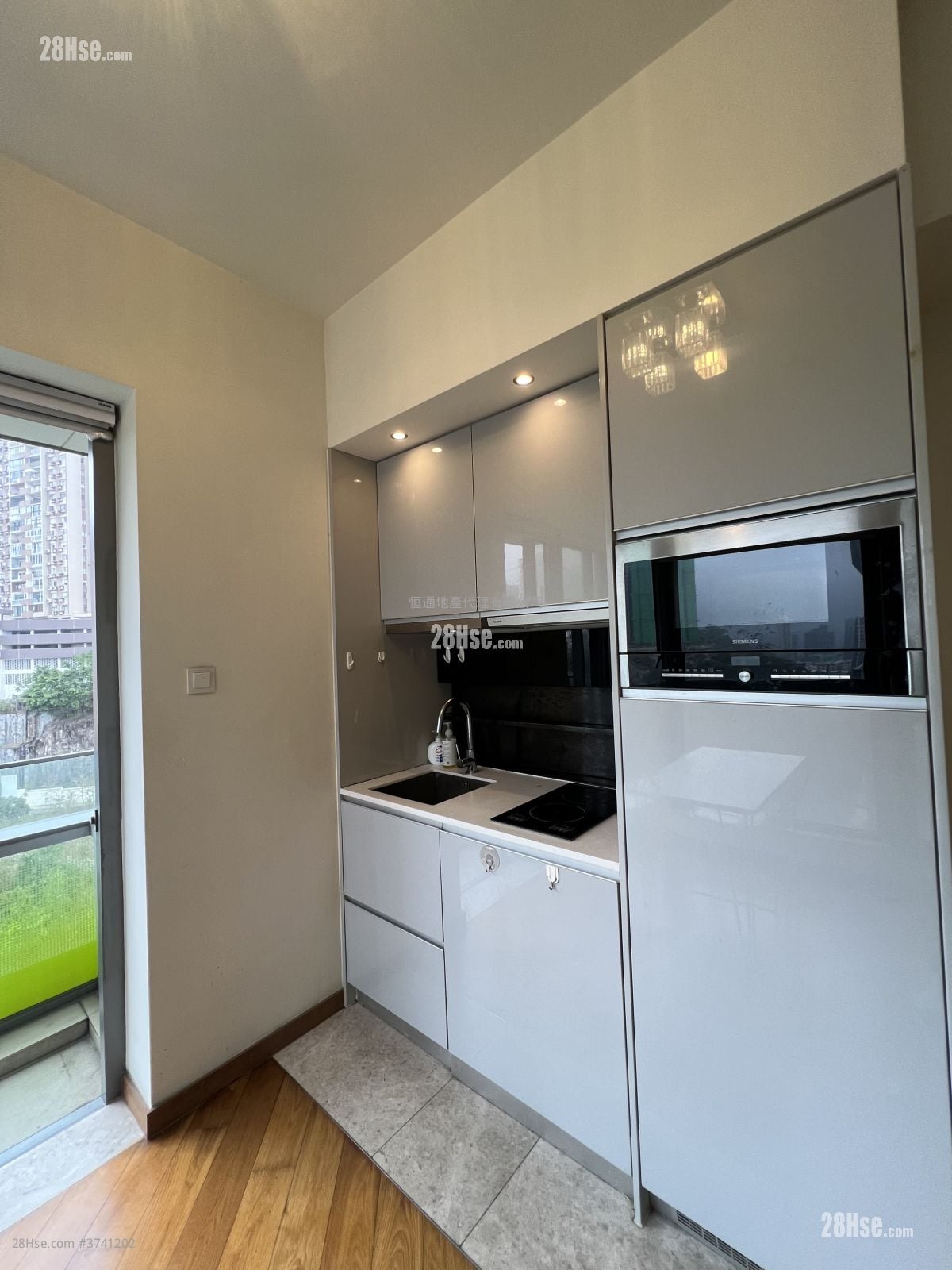 形品 租盘 1 房 , 1 浴室 363 平方尺