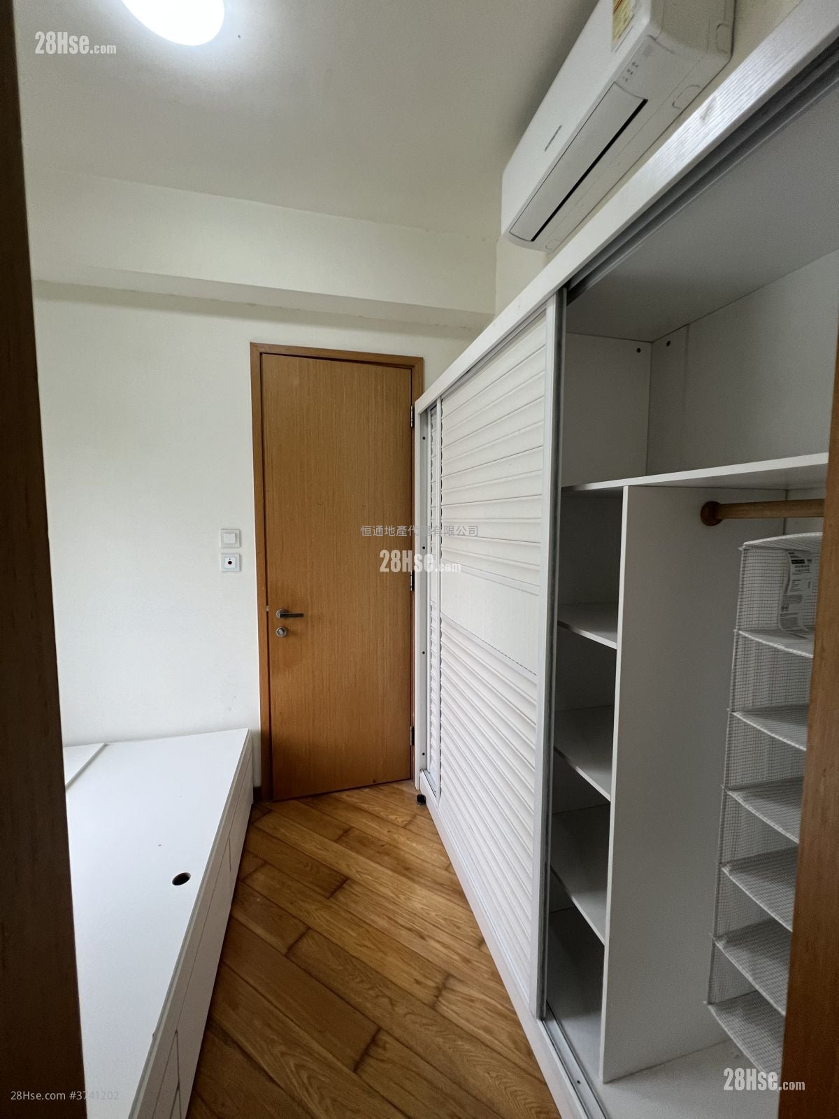 形品 租盘 1 房 , 1 浴室 363 平方尺