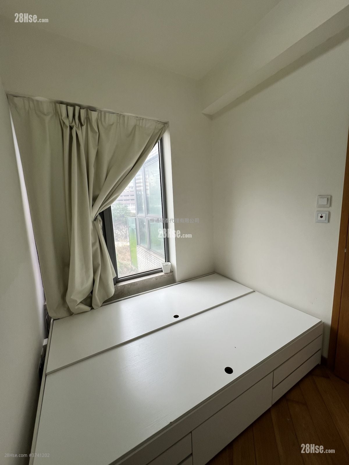 形品 租盘 1 房 , 1 浴室 363 平方尺