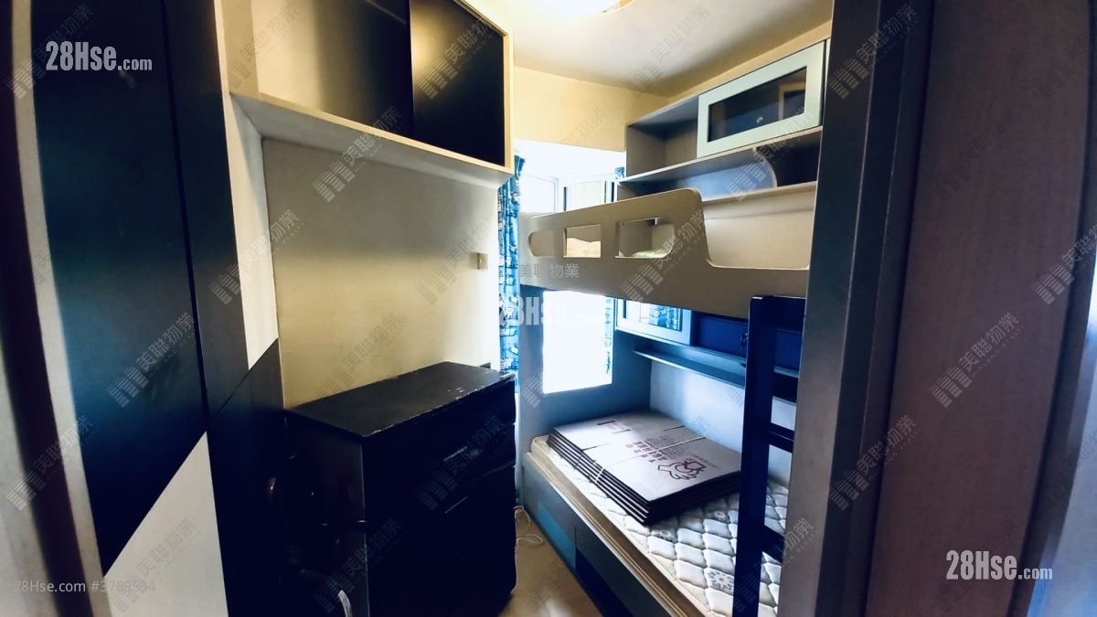 Kornhill Garden Sell 3 Bedrooms 592 ft²