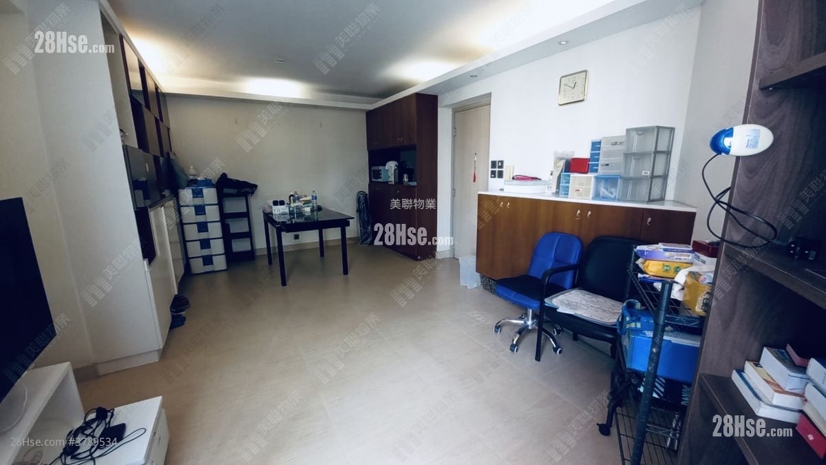 Kornhill Garden Sell 3 Bedrooms 592 ft²