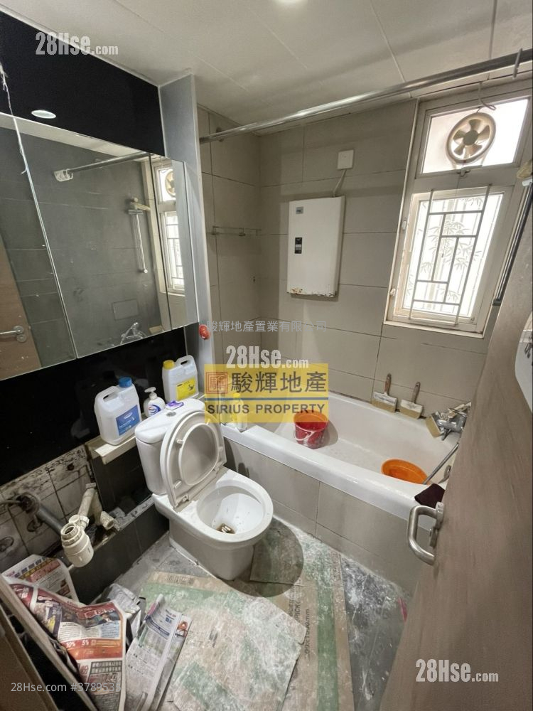 新港豪庭 租盘 464 平方尺