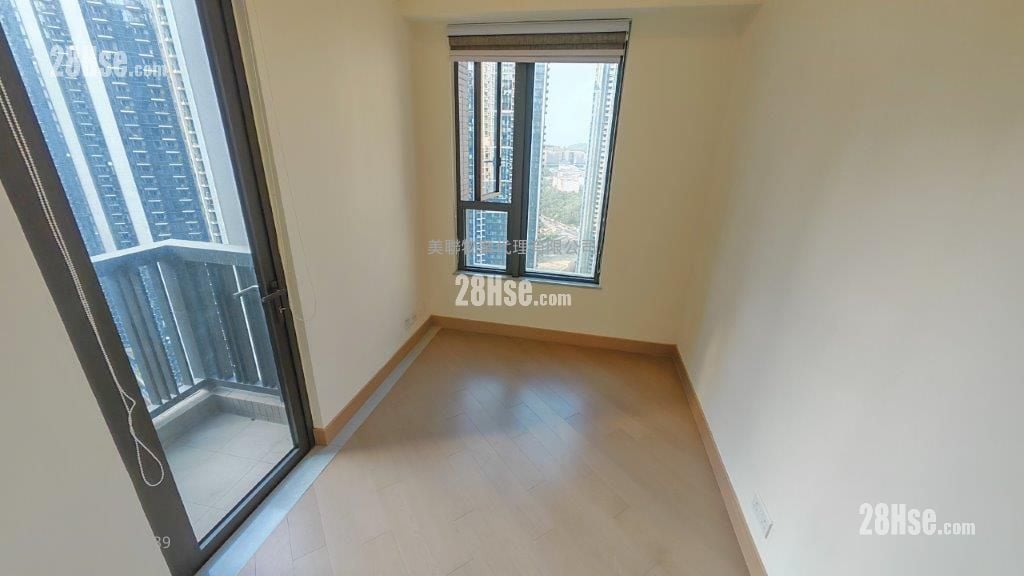 主人房: 晋海II 售盘 2 房 , 1 浴室 504 平方尺