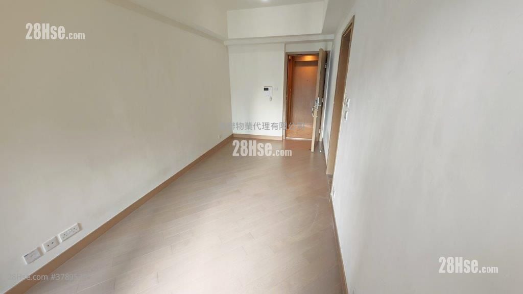 厅: 晋海II 售盘 2 房 , 1 浴室 504 平方尺