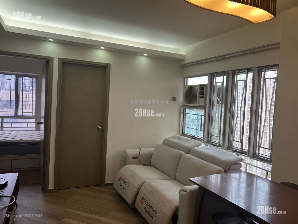 顺丰大厦 售盘 2 房 , 1 浴室 381 平方尺